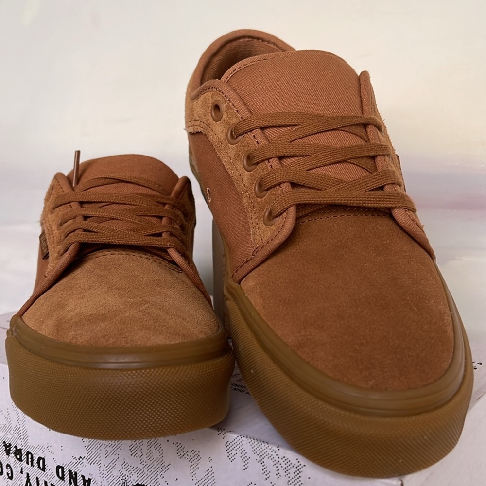 Vans Men’s Skate Chukka Low
Light Brown/Gum
VN0A4BX4BGZ
Sneakers - Picture 5 of 16